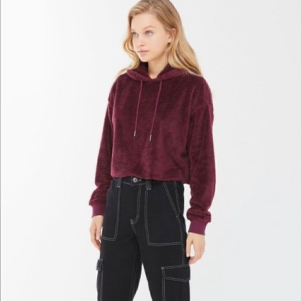 Urban Outfitters burgundy plush hooded crop top sz small
